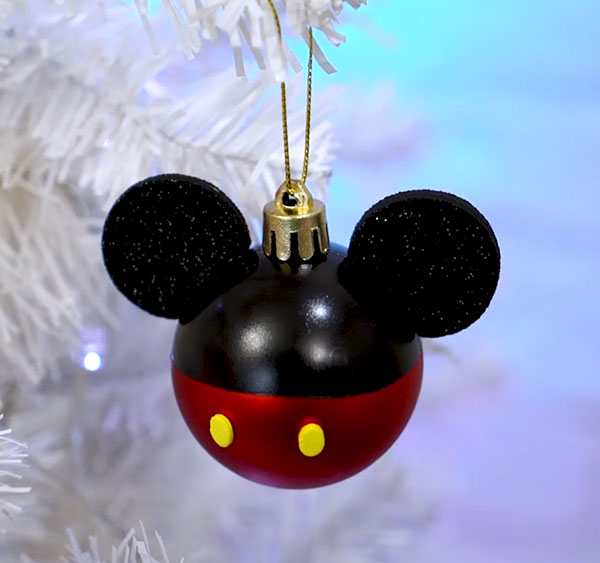 Dany Martines | Bola de Natal decorada do Mickey